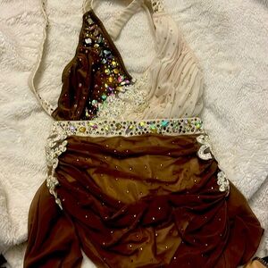 2 piece lyrical costume